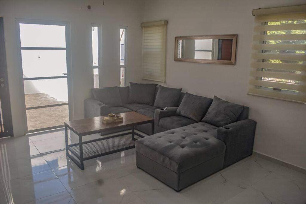 Casa Paloma 2 En Segunda Planta Cerca De Aeropuerto Y Centro Comercial Chetumal Luaran gambar