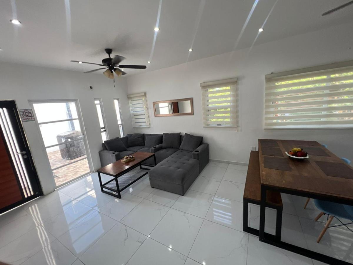 Casa Paloma 2 En Segunda Planta Cerca De Aeropuerto Y Centro Comercial Chetumal Luaran gambar